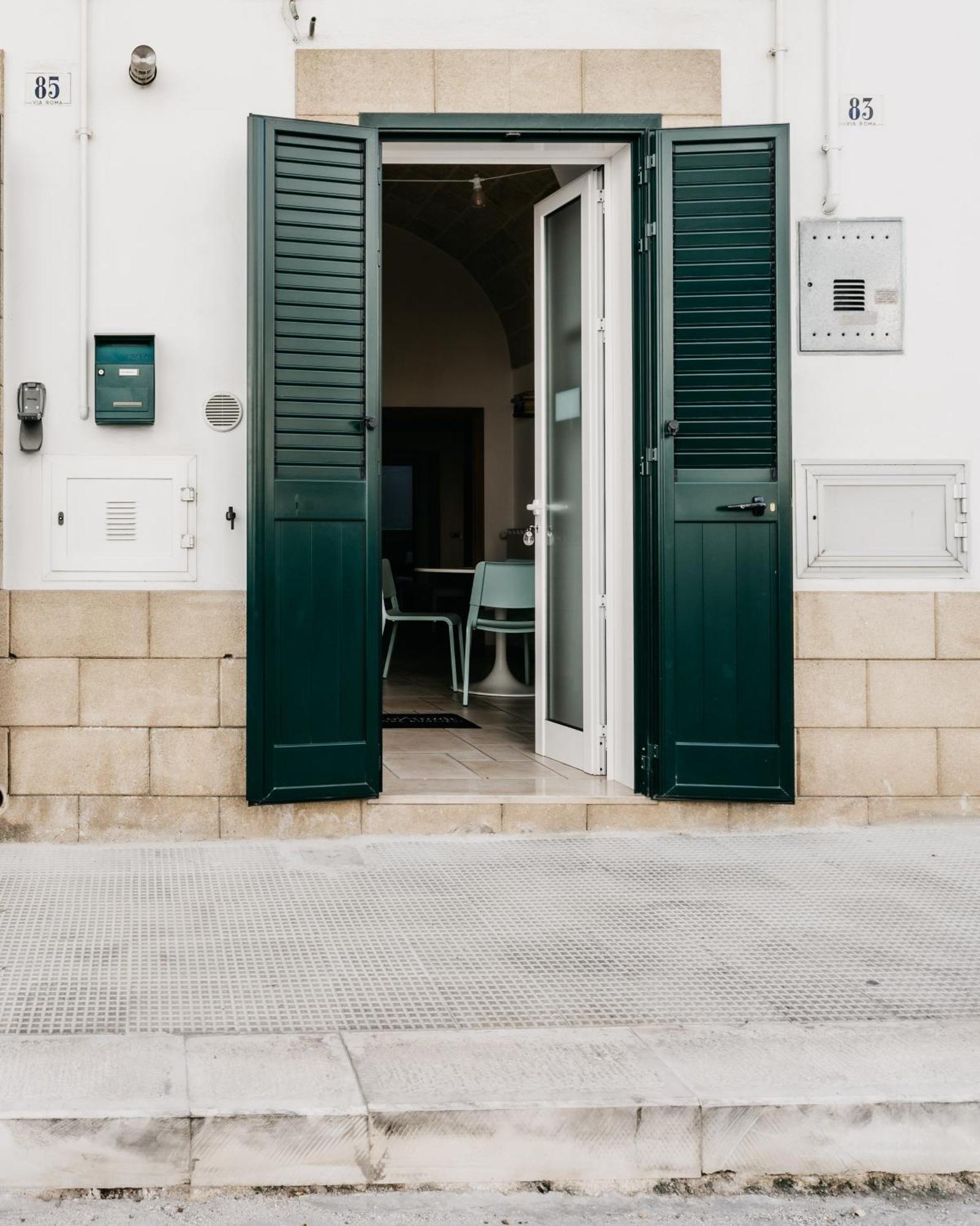 Le Contrade Via Roma Villa โมโนโปลี ภายนอก รูปภาพ