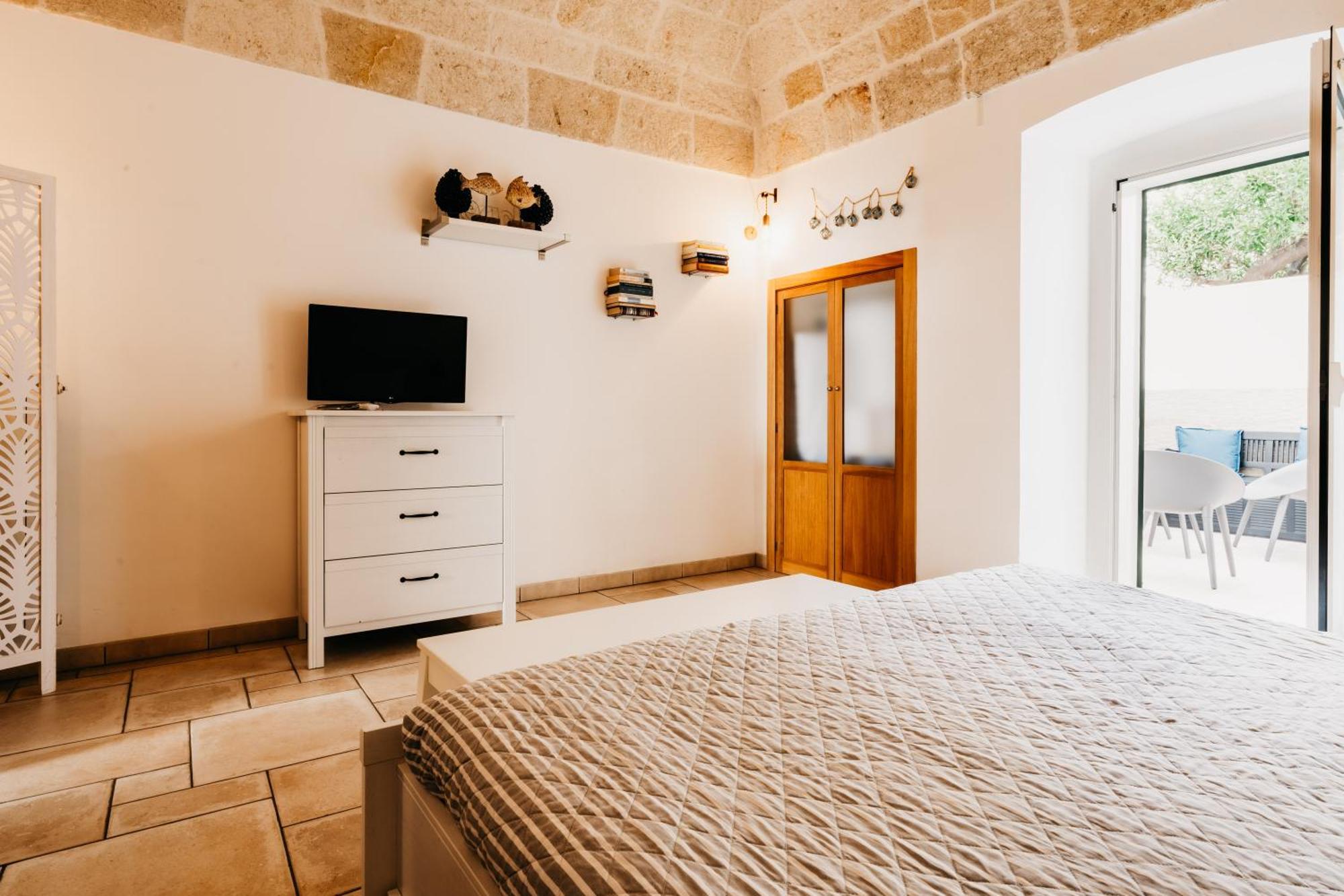 Le Contrade Via Roma Villa โมโนโปลี ภายนอก รูปภาพ