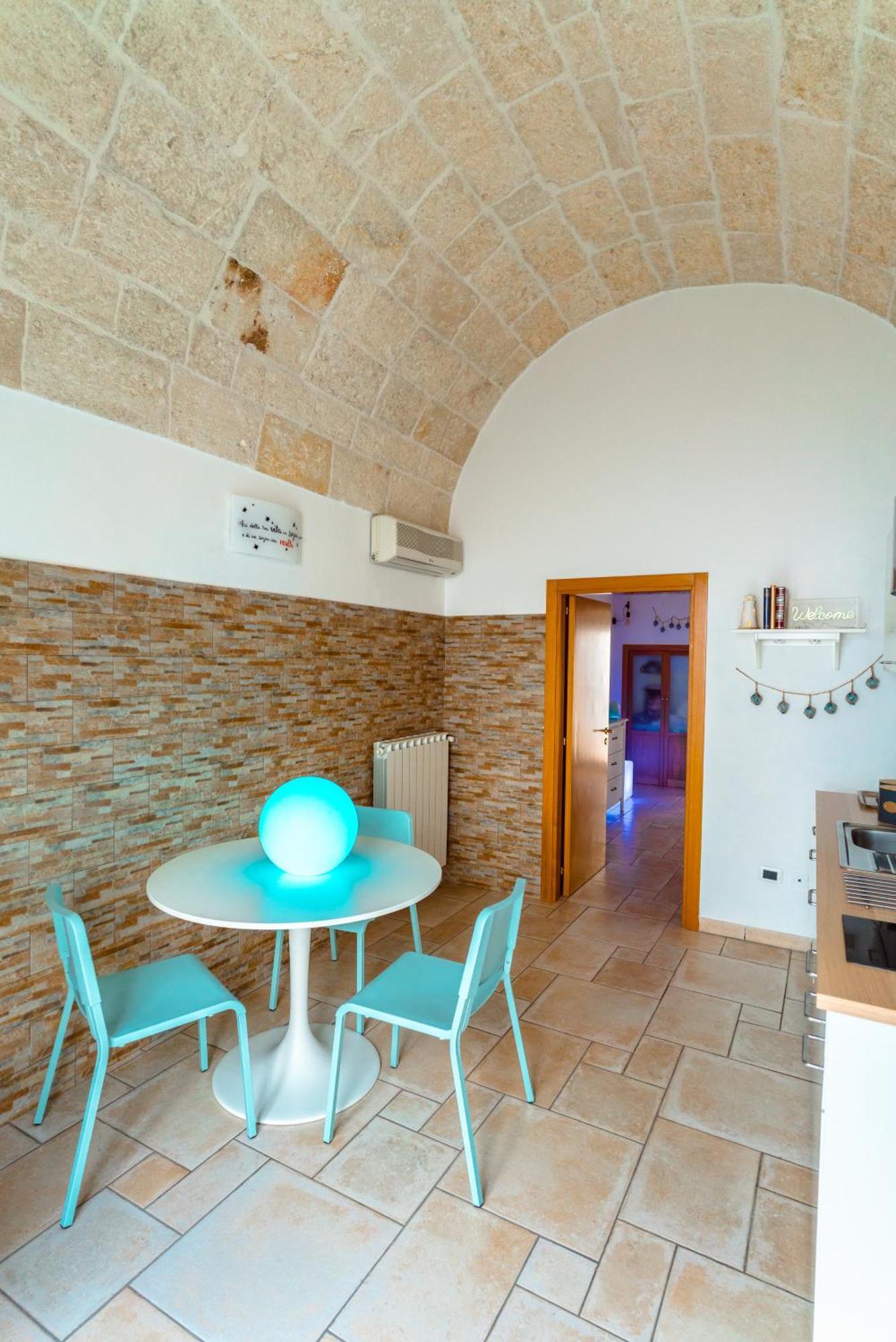 Le Contrade Via Roma Villa โมโนโปลี ภายนอก รูปภาพ